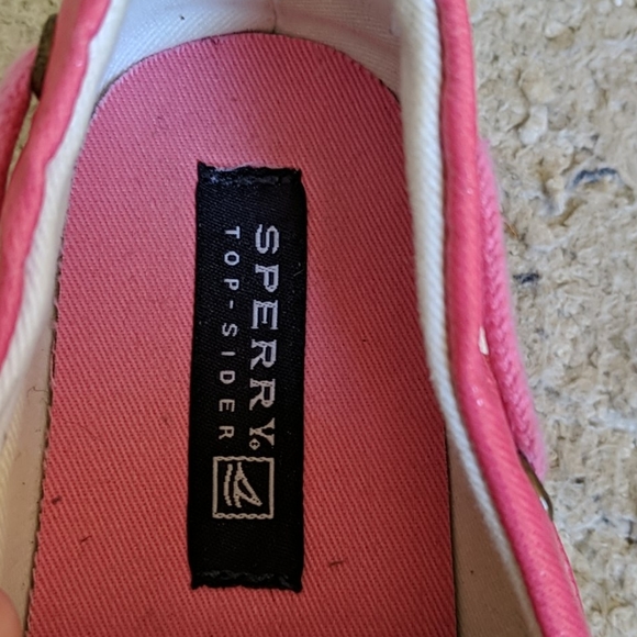 Sperry size 3.5 pink leopard slip ons - Picture 2 of 4